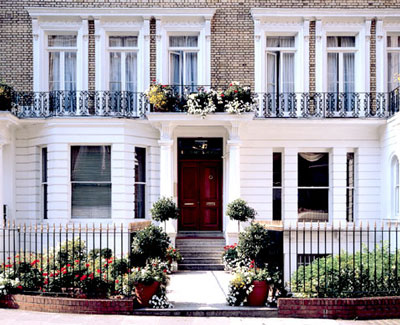 Home is where you hang your hat, and Beaufort House invites you to hang yours here while you stay in London.